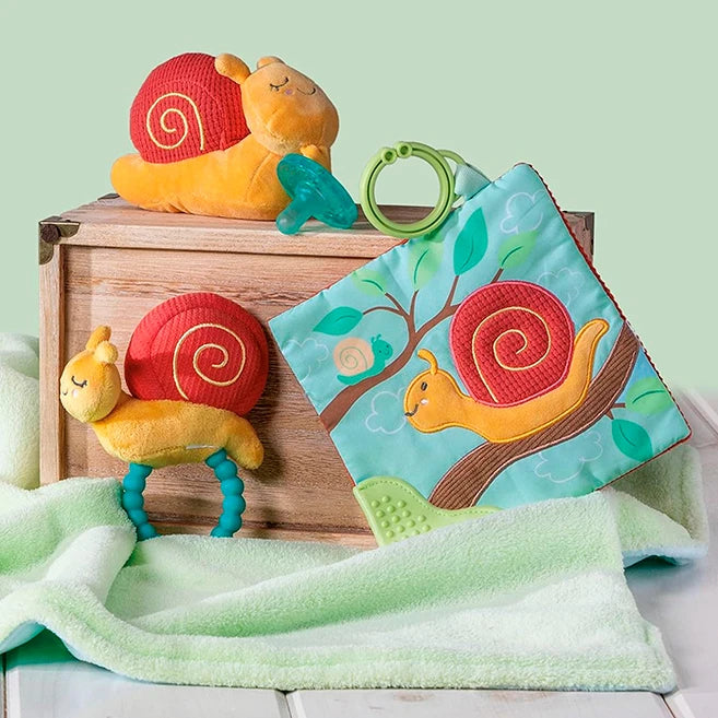 Skippy Snail - Best Baby Toys &amp; Gifts for Ages 0 to 2 - Fat Brain Toys - US 1253